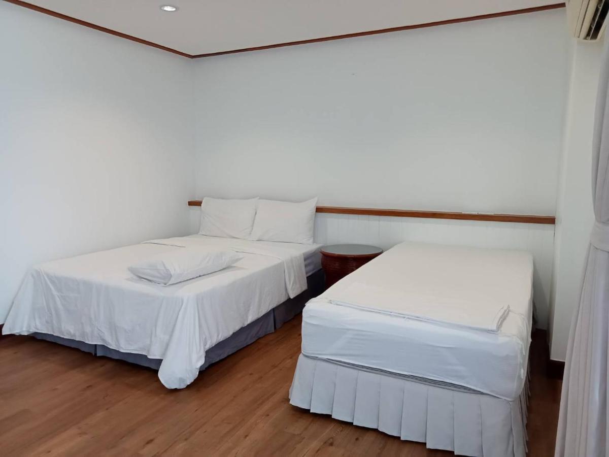 Baanbusarin Hotel Hua Hin Esterno foto