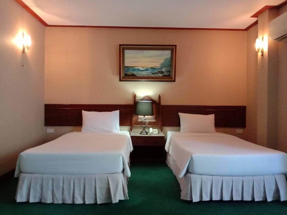 Baanbusarin Hotel Hua Hin Esterno foto