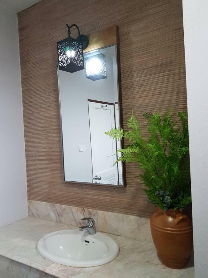 Baanbusarin Hotel Hua Hin Esterno foto