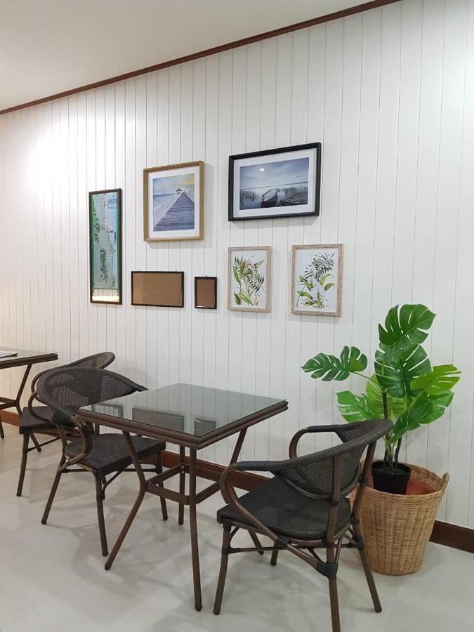 Baanbusarin Hotel Hua Hin Esterno foto